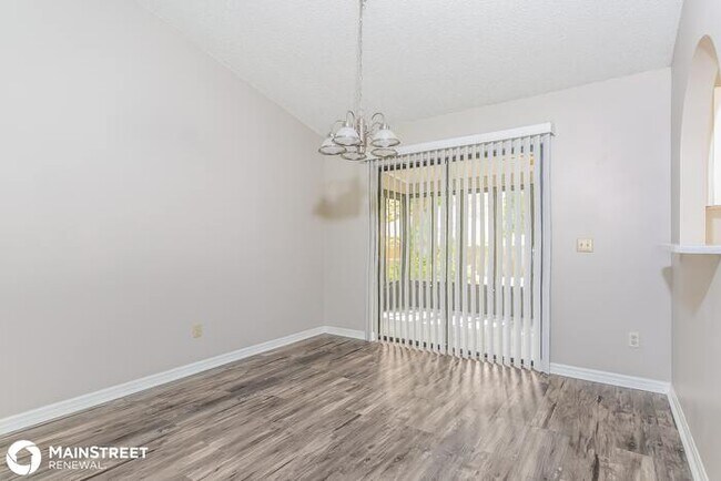 Foto del edificio - 144 Coffee St SE, Palm Bay, FL 32909
