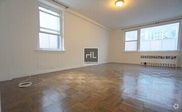 Building Photo - EAST 55 STREET
