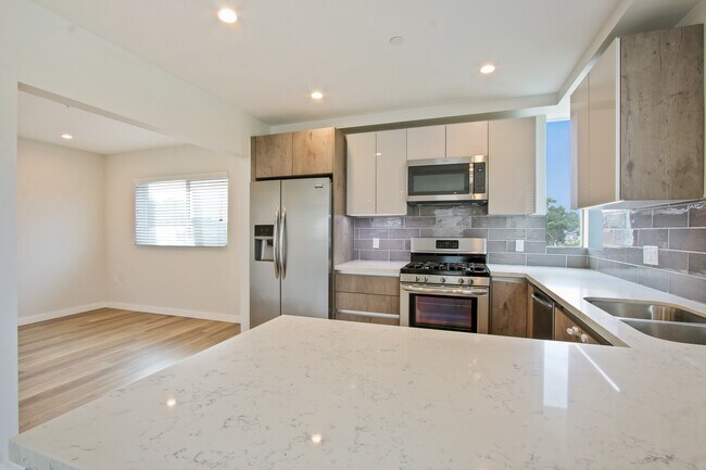 Foto del edificio - 8532 Cashio St
