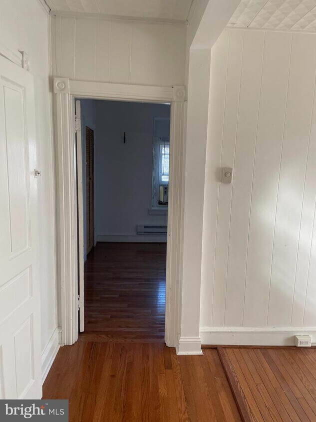Primary Photo - 408 S 45th St