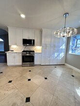 Building Photo - 2123 Deland Ct