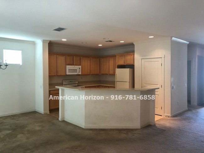 Building Photo - LEASED--Sun City Lincoln Three Bedroom