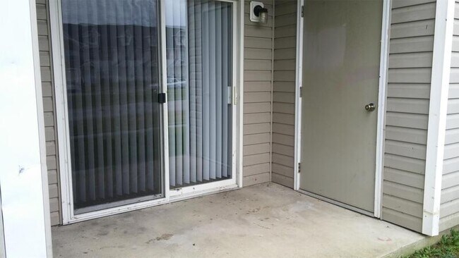 Building Photo - 4107 Blue Lick Ct