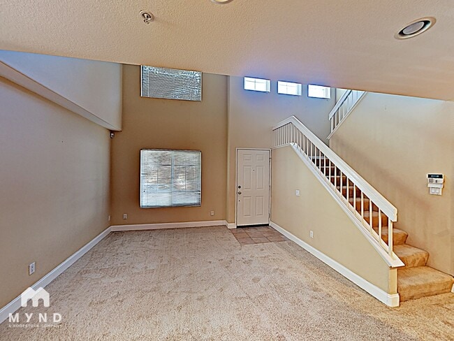 Building Photo - 275 Brookview Ct