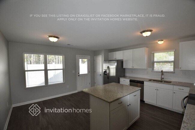 Building Photo - 10 Fernhill Ct