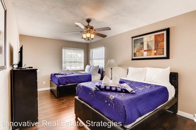 Foto del edificio - 6 br, 3 bath House - 4108 Patrick Lane