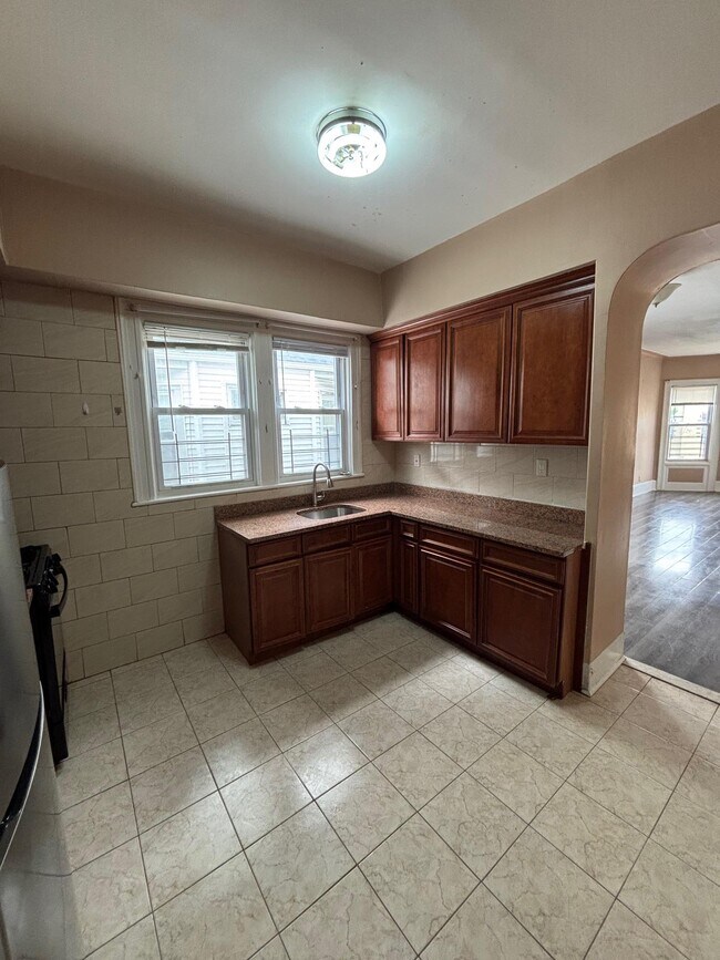 Foto del edificio - 624 E 26th St