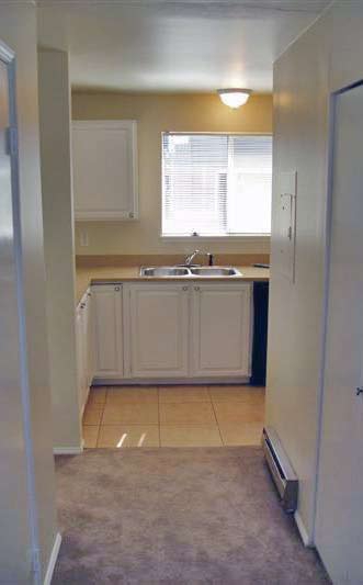 Building Photo - Crown Hill Fourplex