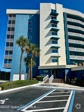 Building Photo - 1175 Jimmy Buffett Mem Hwy