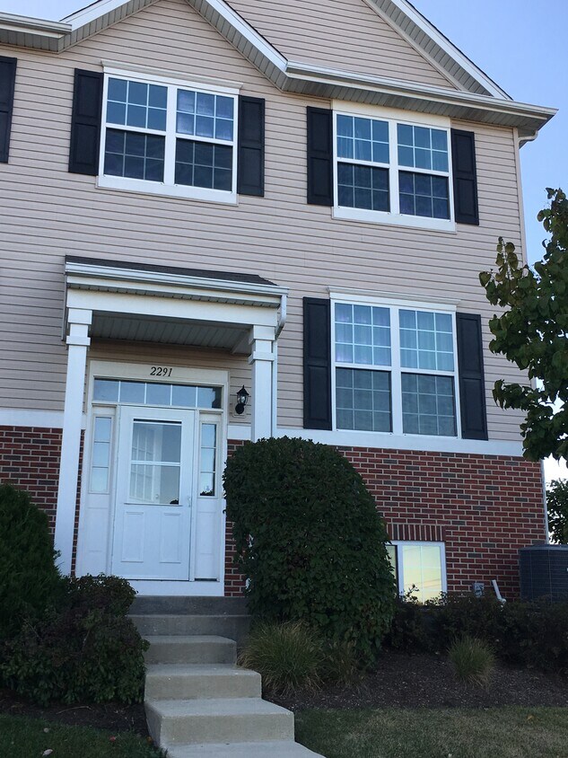 Primary Photo - 2291 Beresford Dr
