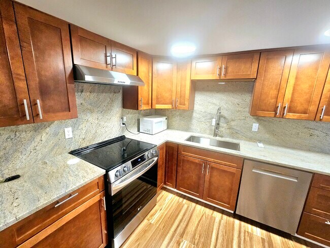 Foto del edificio - 684 Parker St
