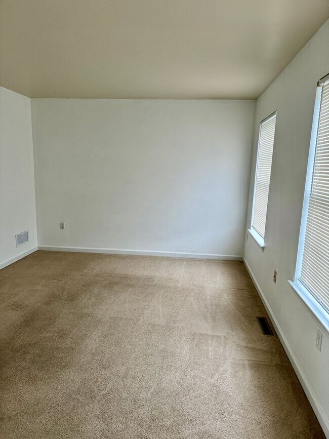 Foto del edificio - 678 ROCKWOOD DRIVE ELIZABETHTOWN, PA 17022