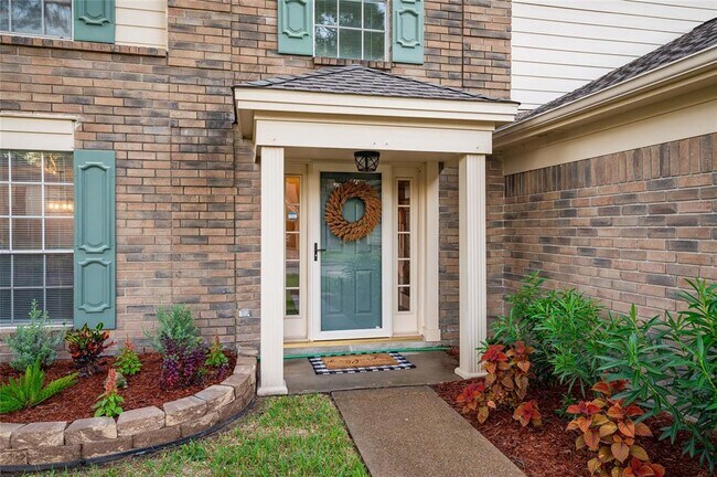 Building Photo - 3227 Dobbin Stream Ln