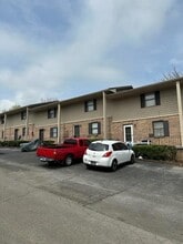 Building Photo - 4100 N Ocoee St