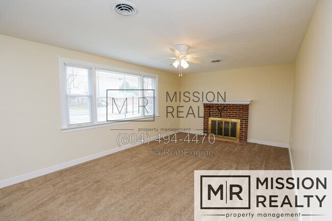 Building Photo - 4823 Suecla Dr