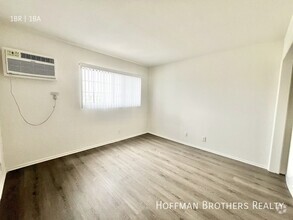 Building Photo - 3464 Mentone Ave