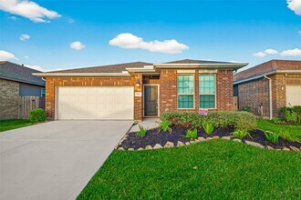 Building Photo - 7927 Tindarey Maple Trace