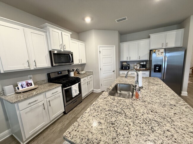 Foto del edificio - 31270 Palladian Wy