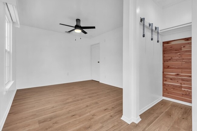 Foto del edificio - 8549 5th St