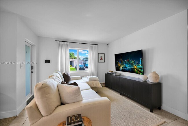 Foto del edificio - 8780 SW 200th Terrace