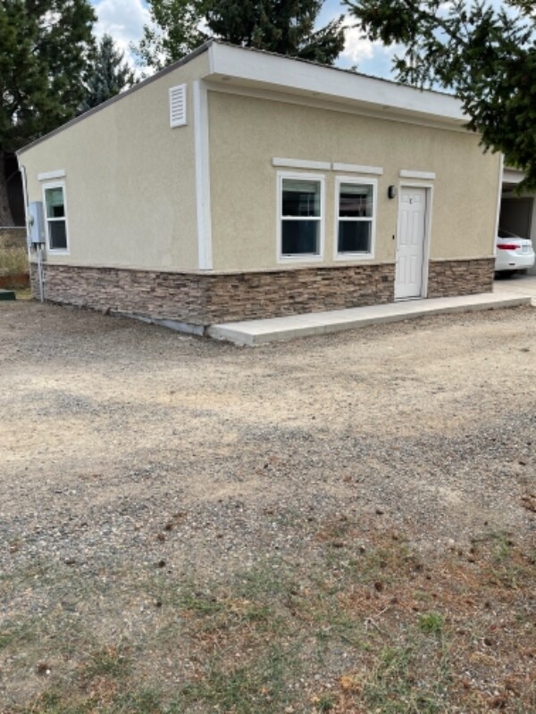 471 Paxon St Unit E, Helena, MT 59602 Room for Rent in Helena, MT