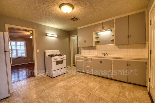Photo - 2212 NW 31st St House