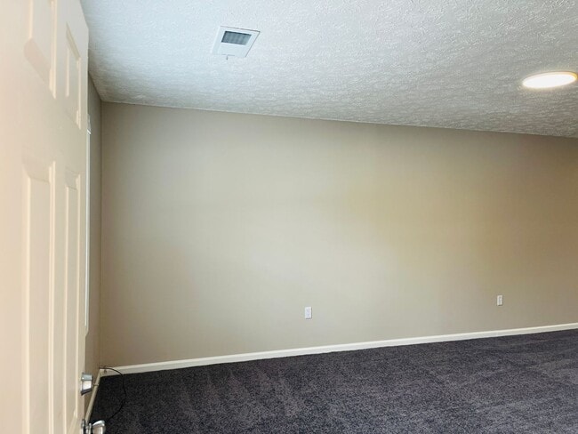 Foto del edificio - 1075 Eastview Rd NE