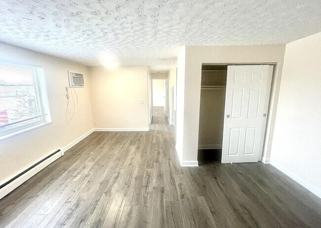 Foto del edificio - Lincoln Woods Flats