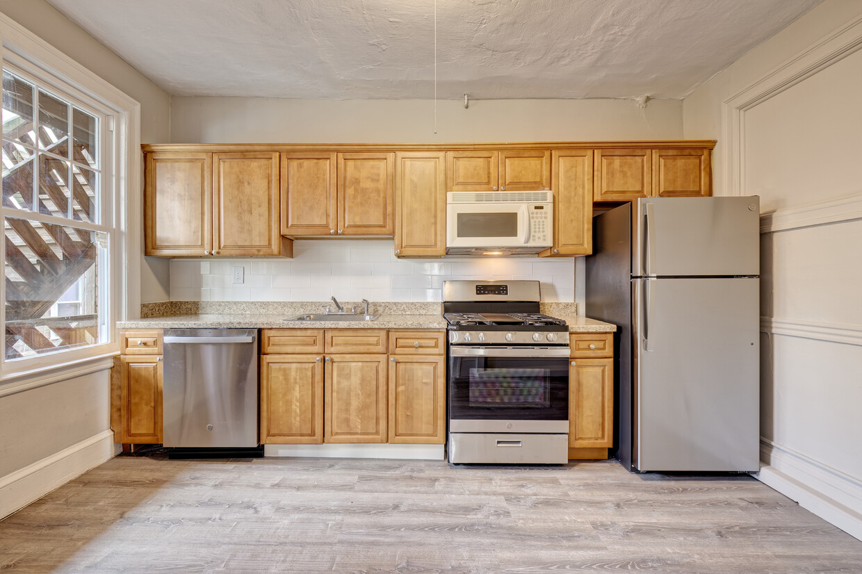 773 Farmington Ave - West Hartford Portfolio