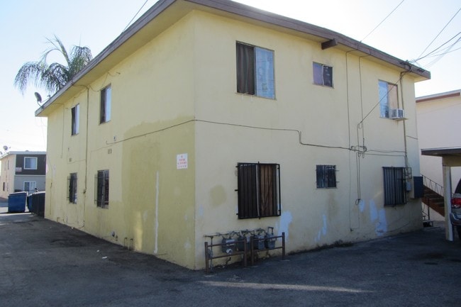 Building Photo - 7723 Walker Ave