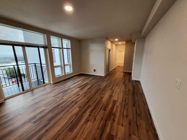 Living Space - Marquee Apartments