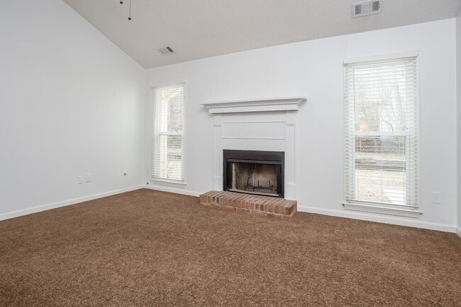 Building Photo - 3729 Winding Trail Ct