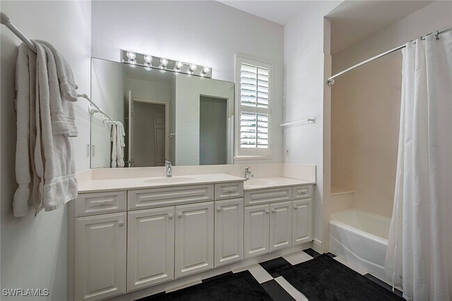 Foto del edificio - 860 7th St S