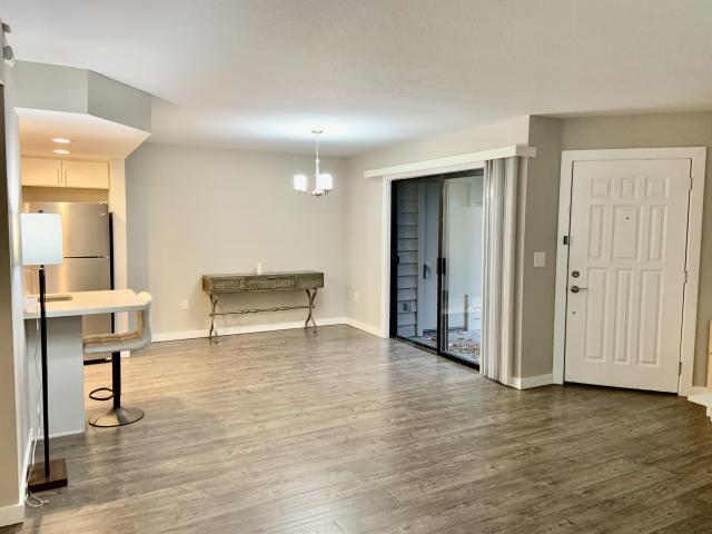 Foto del edificio - 1 bedroom in Bellevue WA 98004