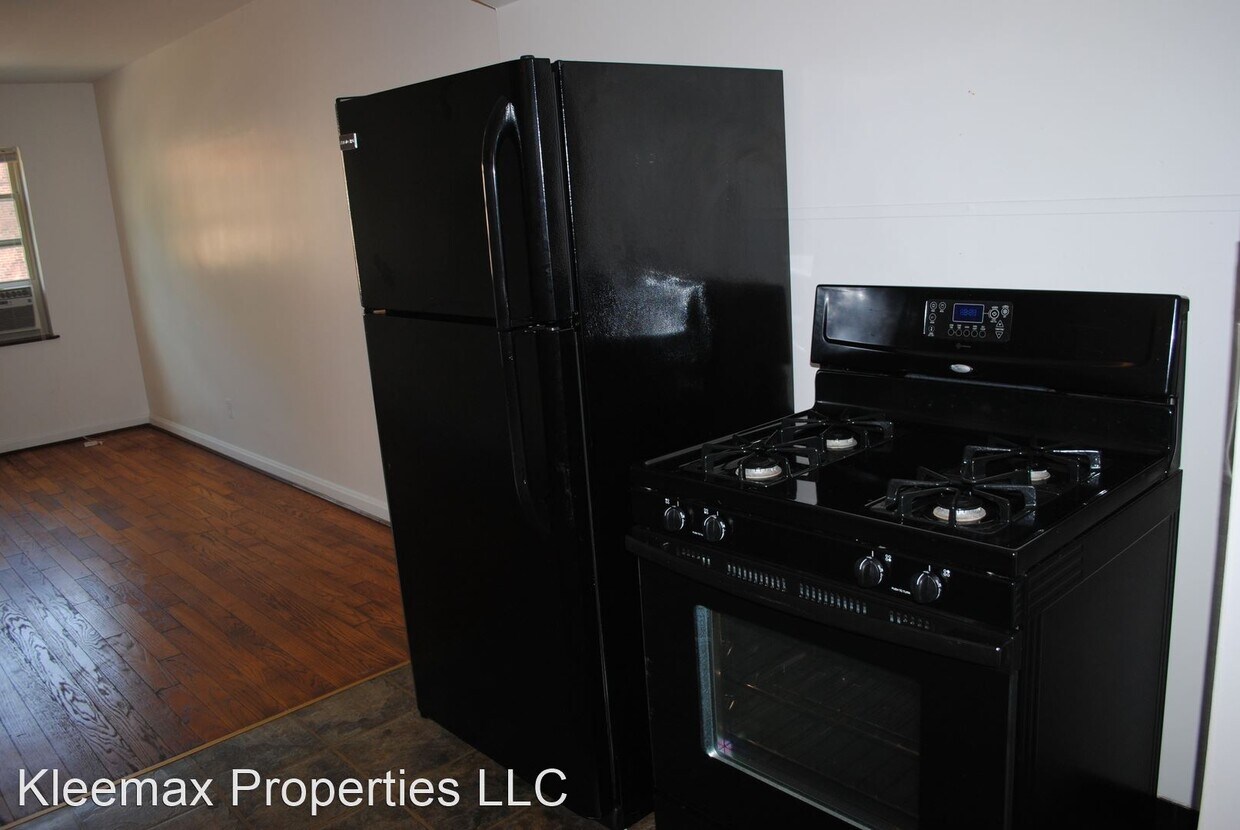 Foto del edificio - 2860 Observatory Ave