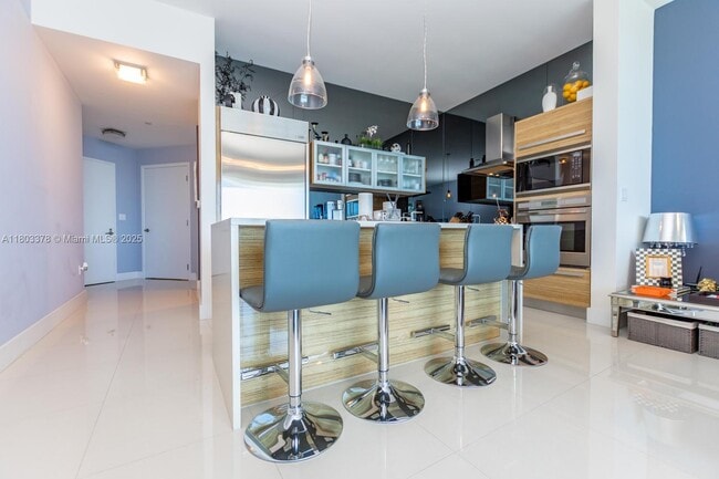 Foto del edificio - 2020 N Bayshore Dr