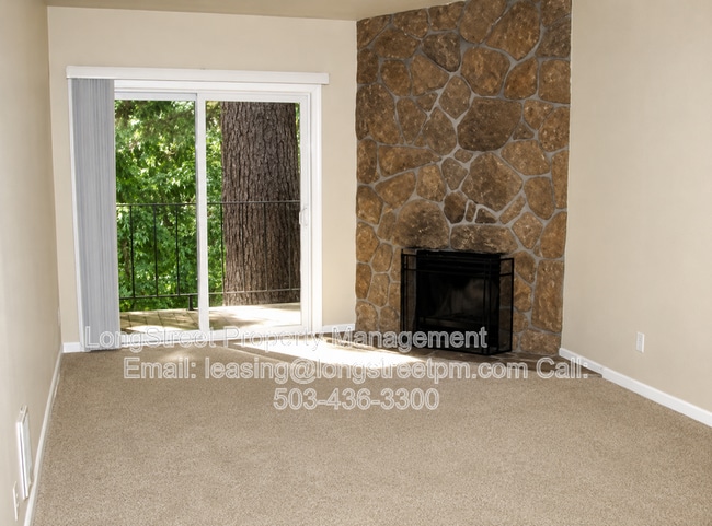 Building Photo - 2680 SW 87th Ave