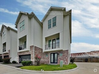 Building Photo - 721 Wilshire Brook Ln