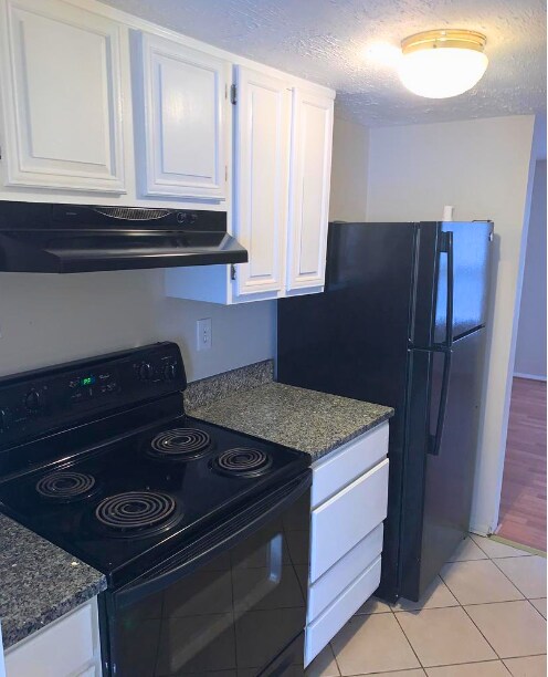 Foto del edificio - 12524 Laurel Grove Pl