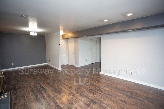 Building Photo - 40 Sumac Ct