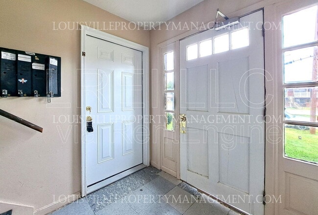 Building Photo - 2908 Brinkey Way