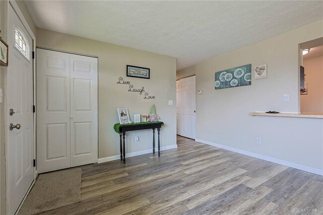 Foto del edificio - 5595 Shady Oak St