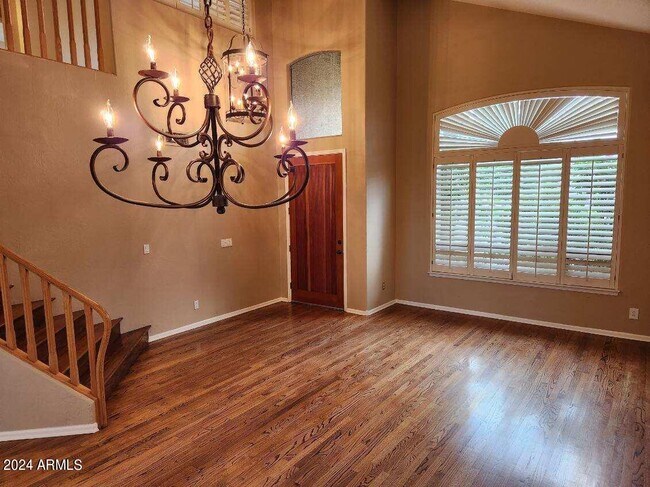 Foto del edificio - 6525 E Paradise Ln