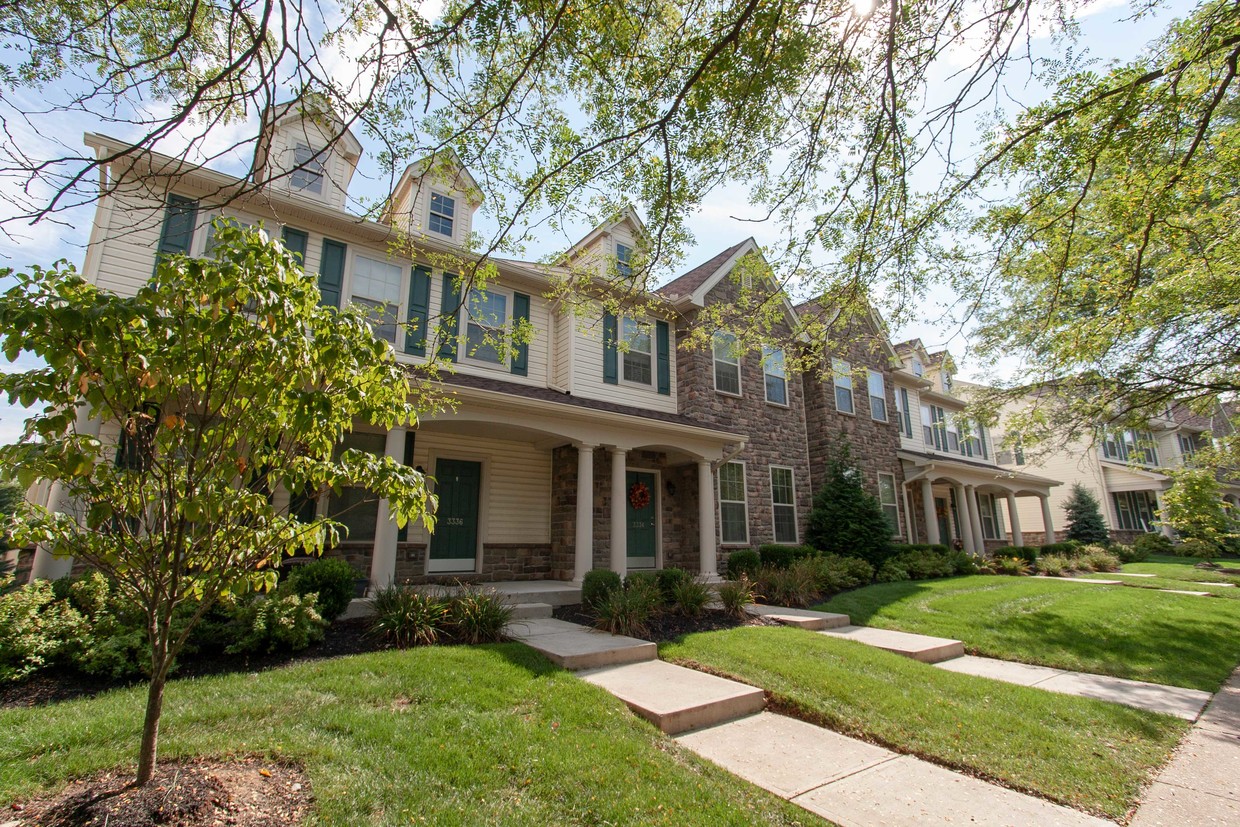 Primary Photo - East Hills Townhomes at Bethlehem