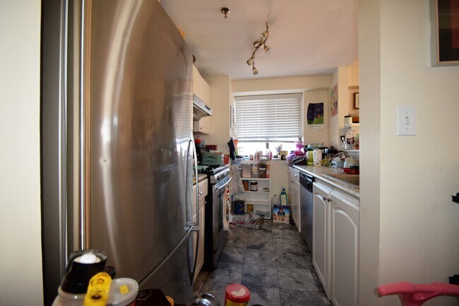 Photo - 15 N Beacon St Apartment