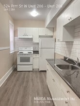 Building Photo - 524 Pitt St W