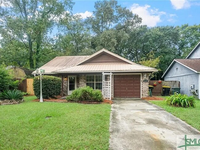 Foto del edificio - 227 Forest Ridge Dr