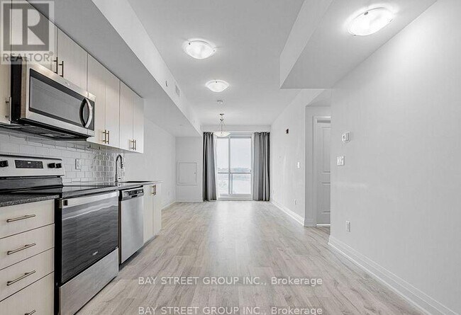 Building Photo - 9700-9700 Ninth Line
