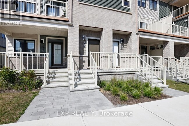 Building Photo - 757 Chromite Private