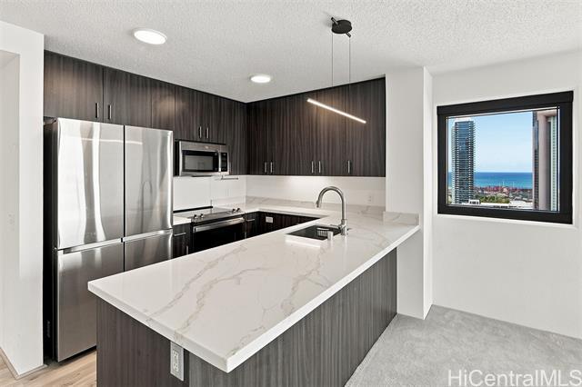 Building Photo - 615 Keawe St
